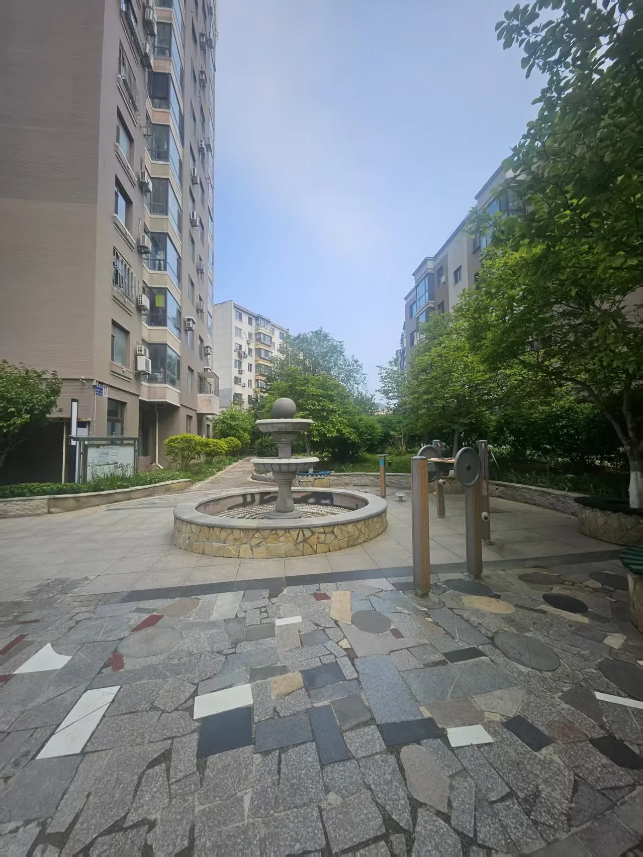 大连名仕乐居